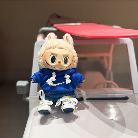 🚙 “Street Safari” Labubu Fit – Blue Hoodie Edition 🧢