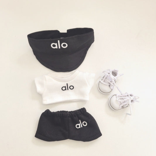 Alo Full Fit Set – Black & White Edition (with Shoes)
